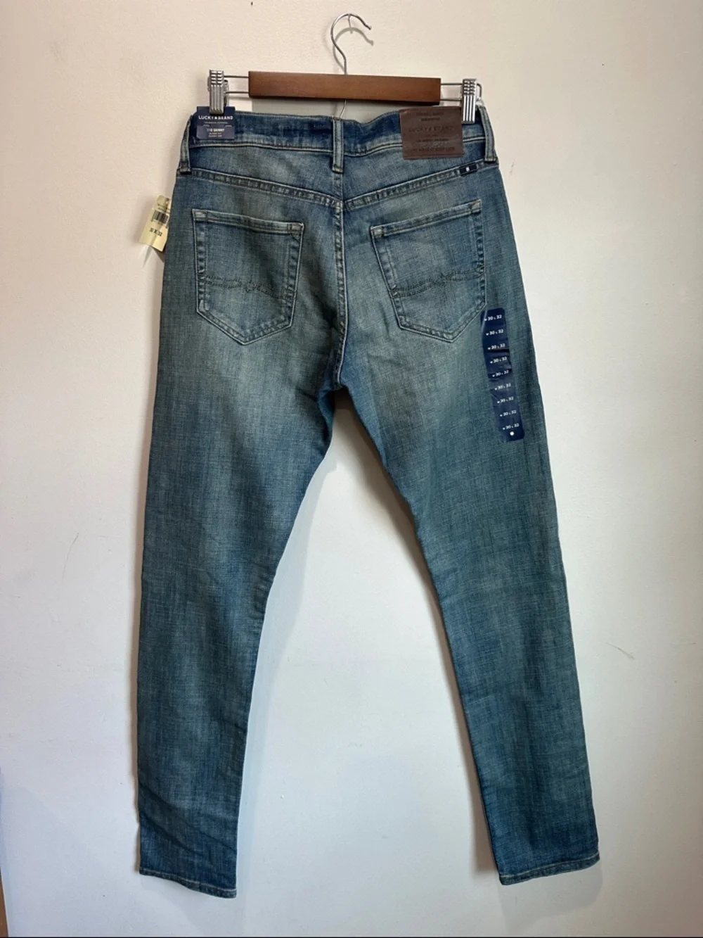 Lucky Brand 110 Sknny  Blue Jeans